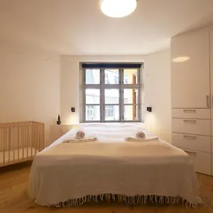 rent-a-place-7-4-bedrooms-2-bathrooms.copenhagenhotelselect.com/